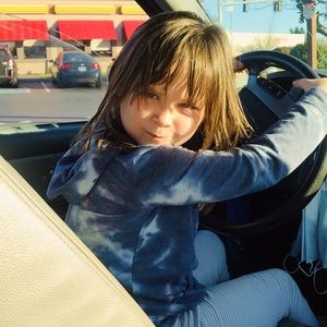 Meet your Posher, Petra